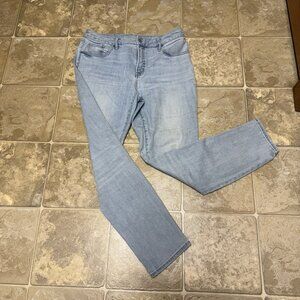 Chico's So Slimming Girlfriend Slim Leg Ankle Denim Jeans - Size 0.5 or 6